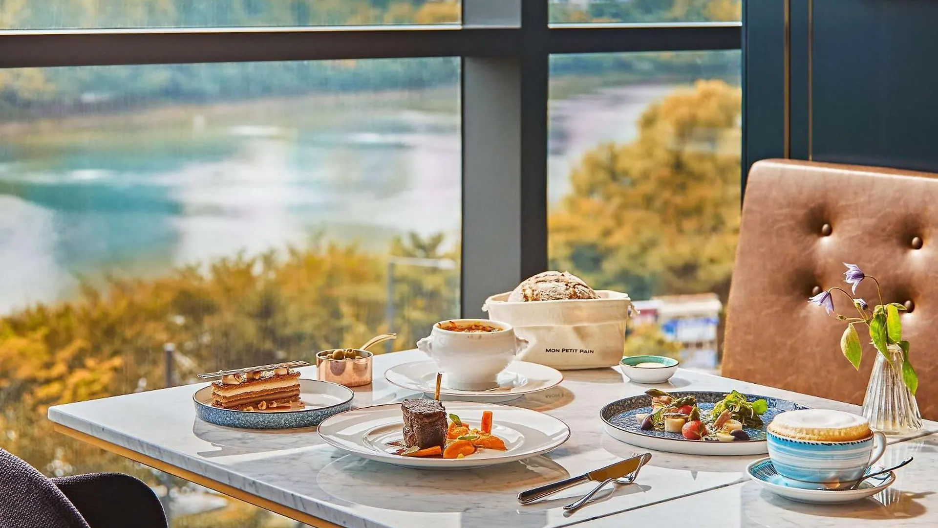 Sofitel Ambassador Seoul Hotel & Serviced Residences